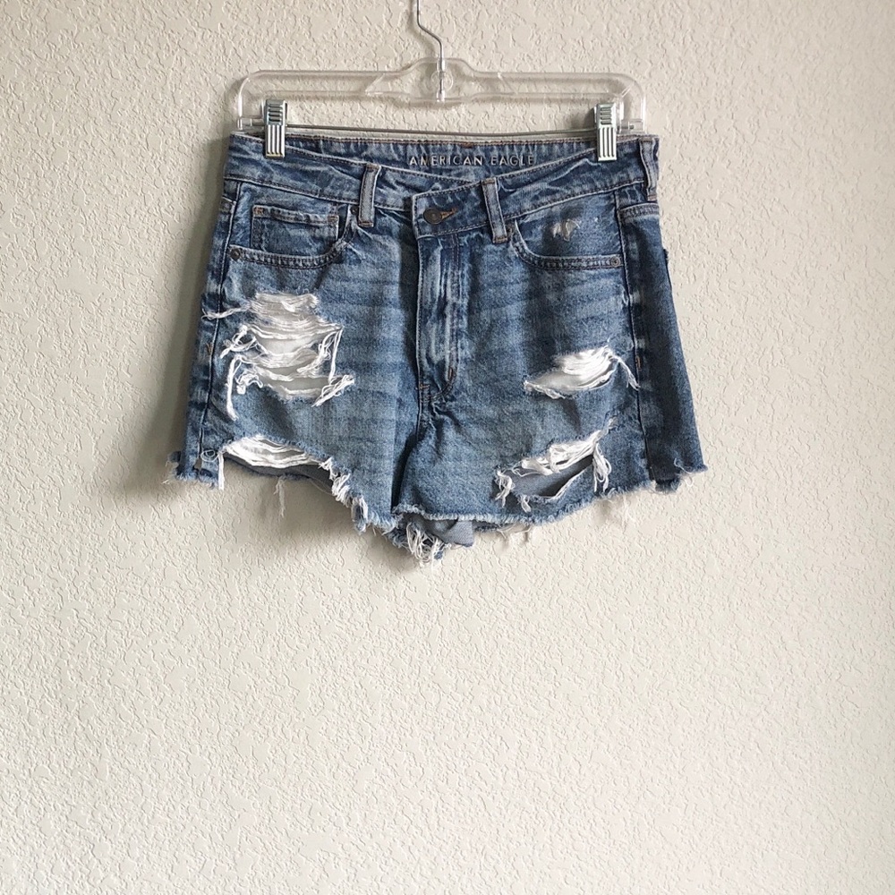 American Eagle Mom Shorts Asymmetric Waist Distressed Cutoff 100% Cotton